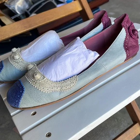 Balenciaga genuine leather signature shoes - Picture 4 of 11